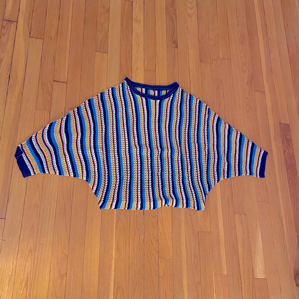 Size M. Multicolored stripes (black, pink, mint, blue, gold, yellow)